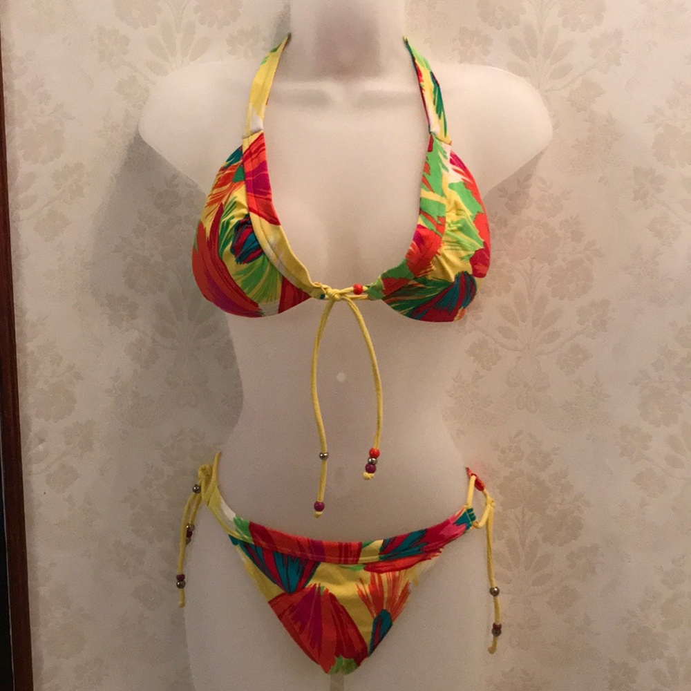 Tropical 🌴 Bikini 👙 Top-L Bottoms-M